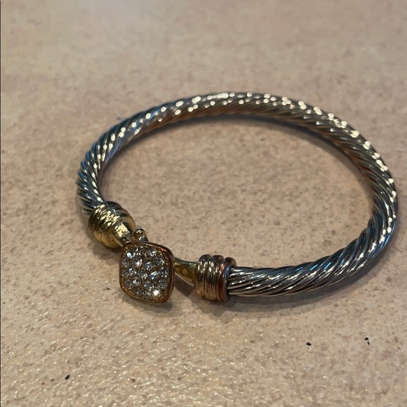 David Yurman inspired Silver Crystal Bracelet - Picture 2 of 3